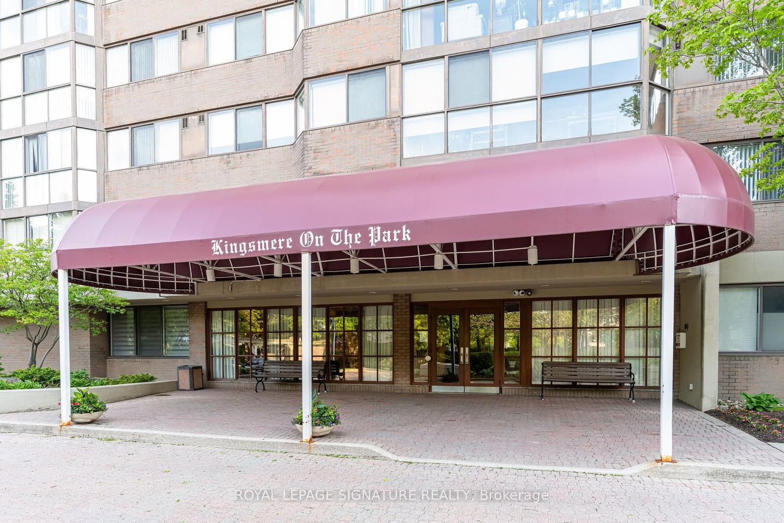 880 Dundas Street W, Unit 405 thumbnail 40