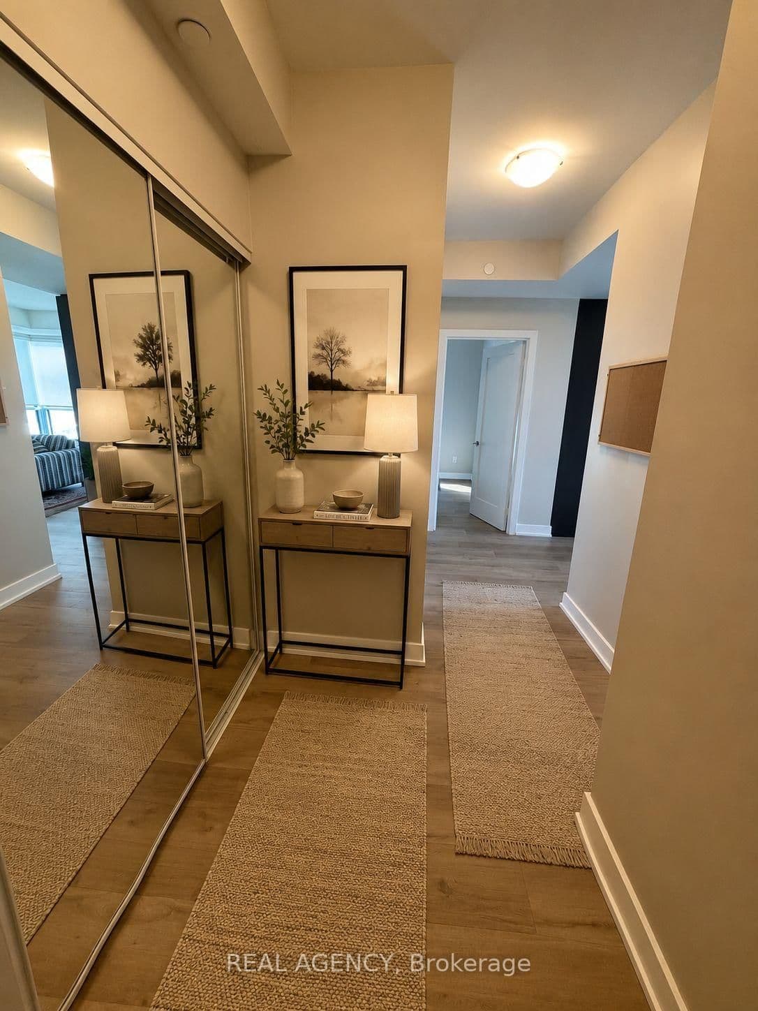 7 Mabelle Avenue, Unit 3108 thumbnail 4