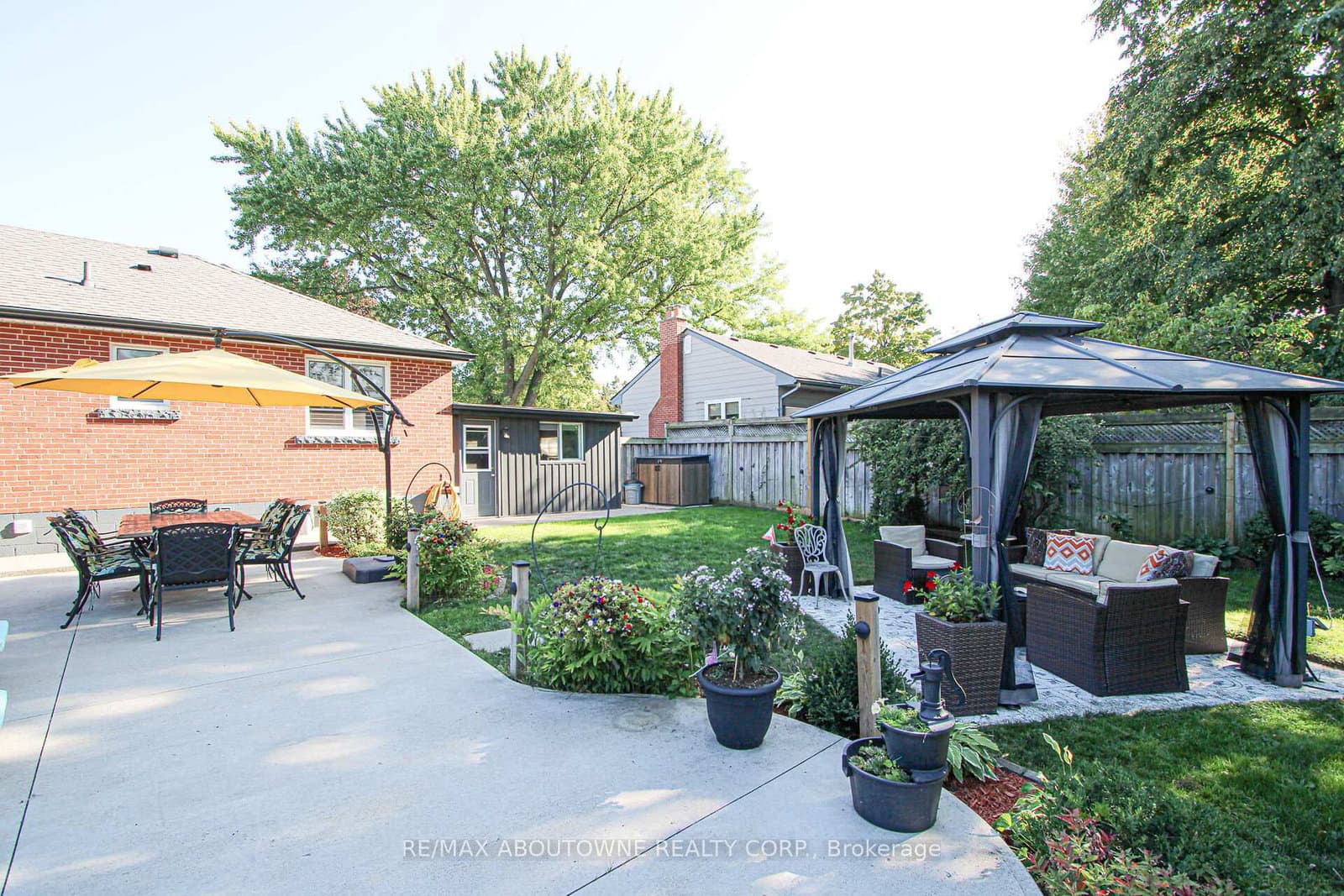 2105 Maplewood Drive thumbnail 40