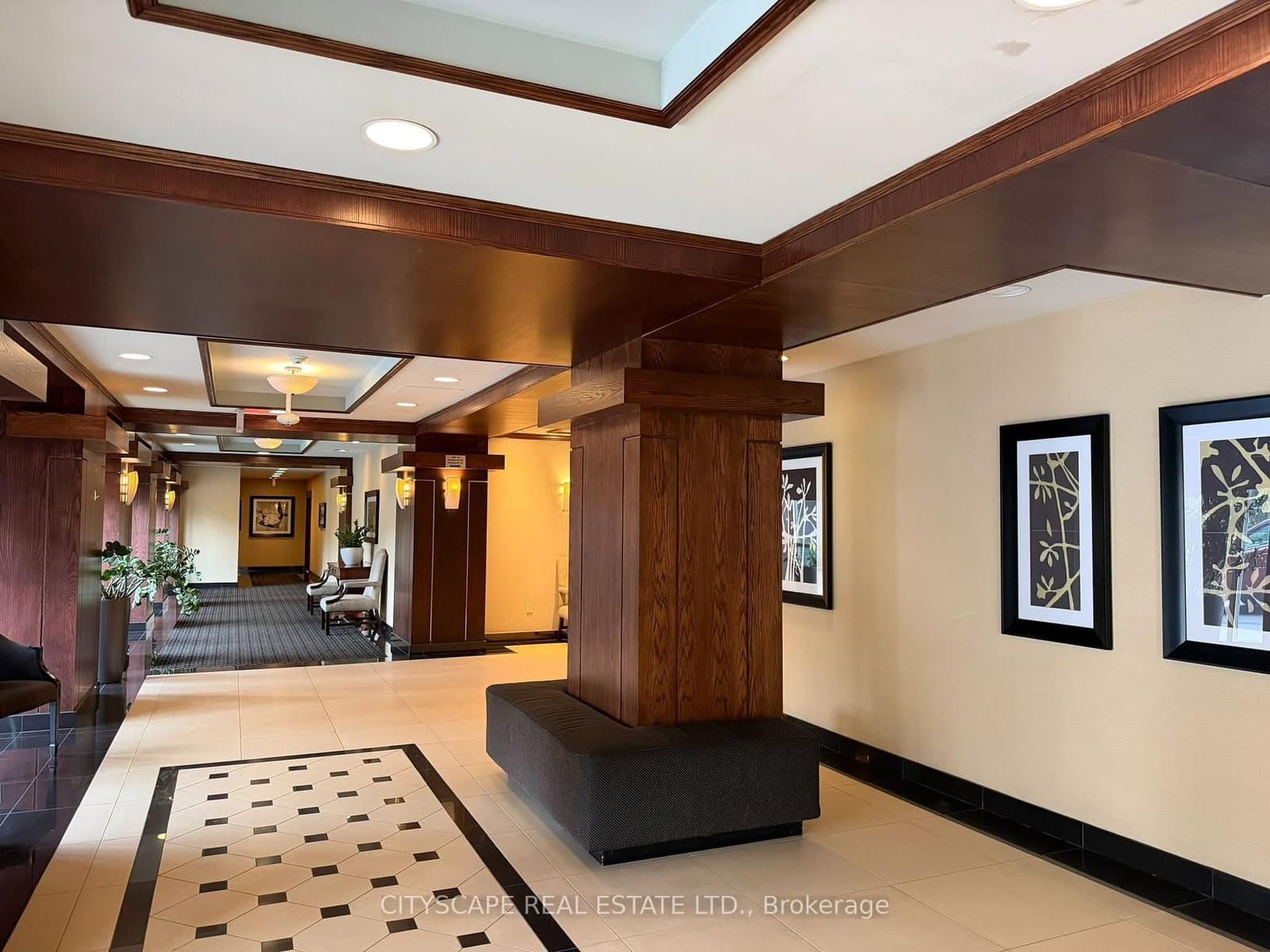 101 Subway Crescent, Unit 1906 thumbnail 2
