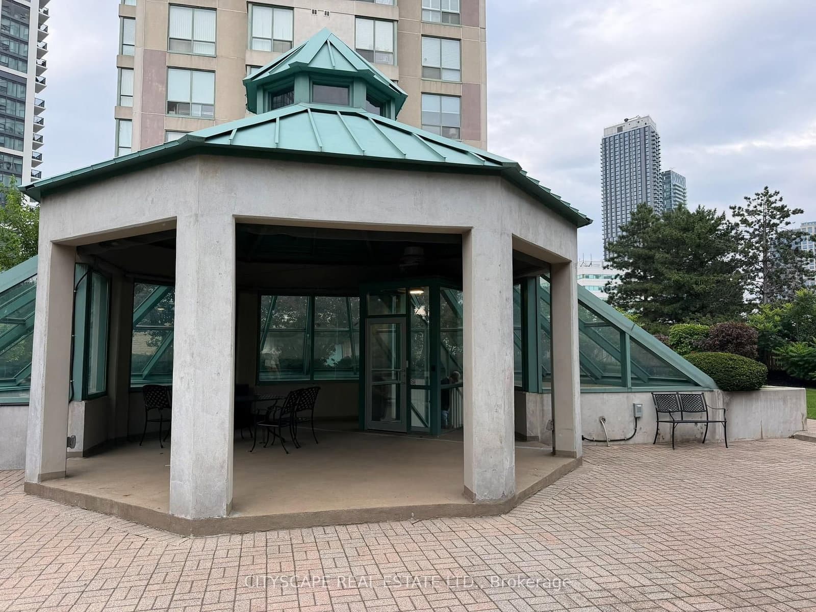 101 Subway Crescent, Unit 1906 thumbnail 28