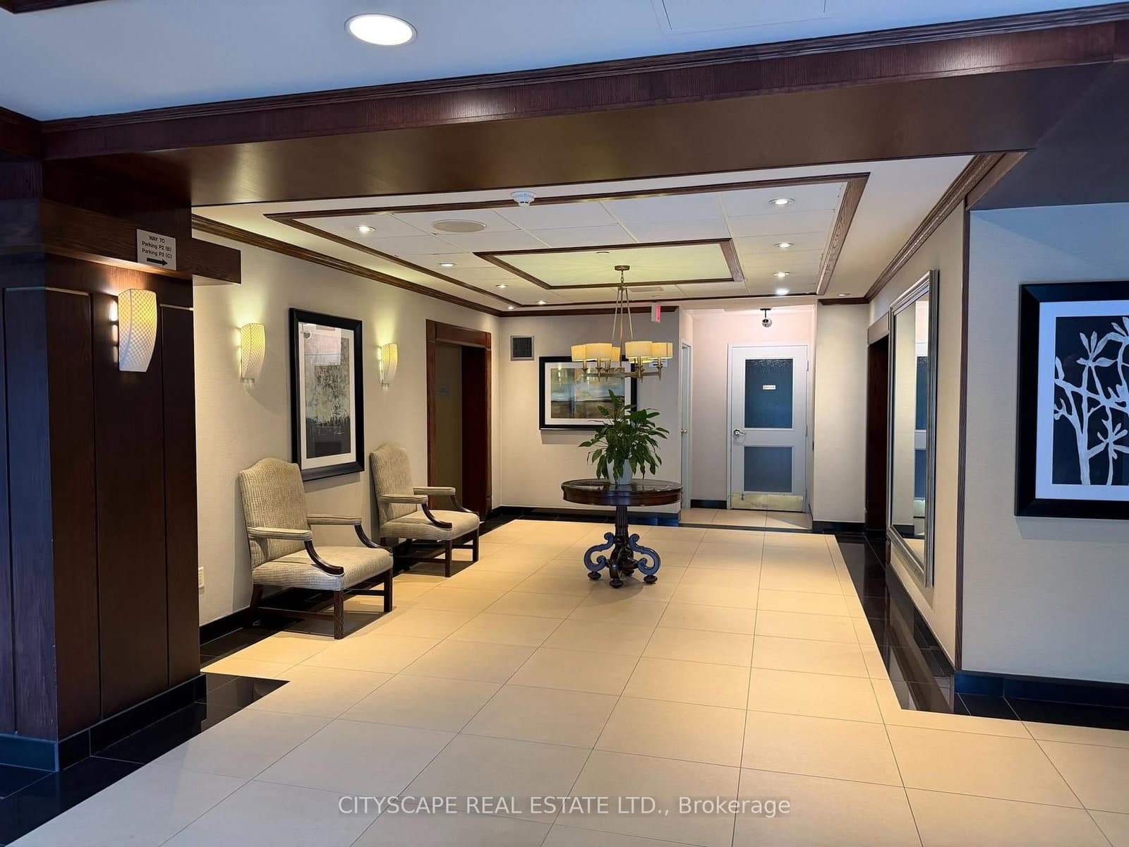101 Subway Crescent, Unit 1906 thumbnail 3
