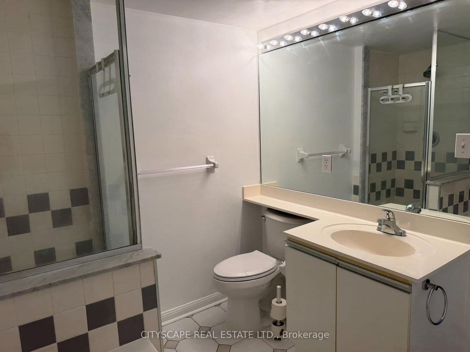 101 Subway Crescent, Unit 1906 thumbnail 6