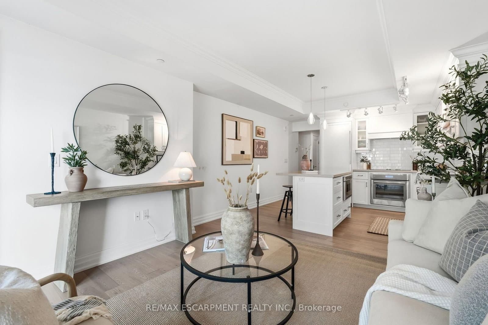 2060 Lakeshore Road, Unit 310 thumbnail 19