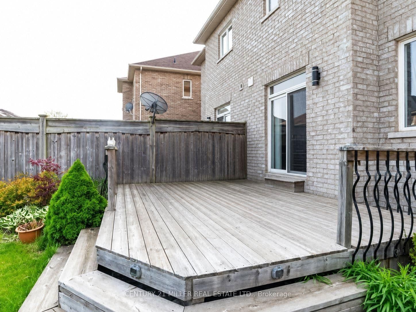1290 Craigleith Road thumbnail 12