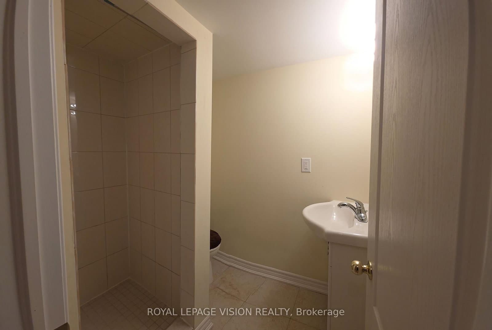 5559 Bonnie Street thumbnail 31