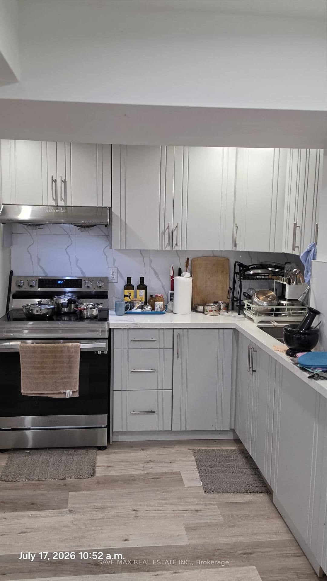 14 Lady Evelyn Crescent, Unit Basement thumbnail 4