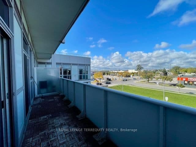 65 Speers Road, Unit 323 thumbnail 21