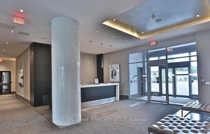 65 Speers Road, Unit 323 thumbnail 30