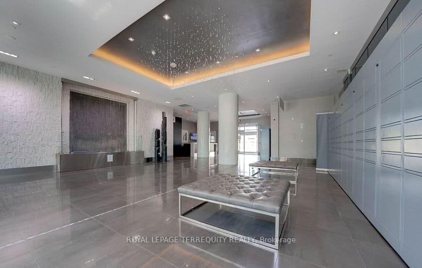 65 Speers Road, Unit 323 thumbnail 32