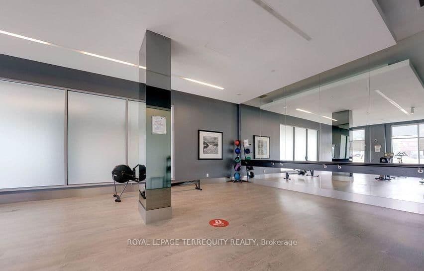 65 Speers Road, Unit 323 thumbnail 41
