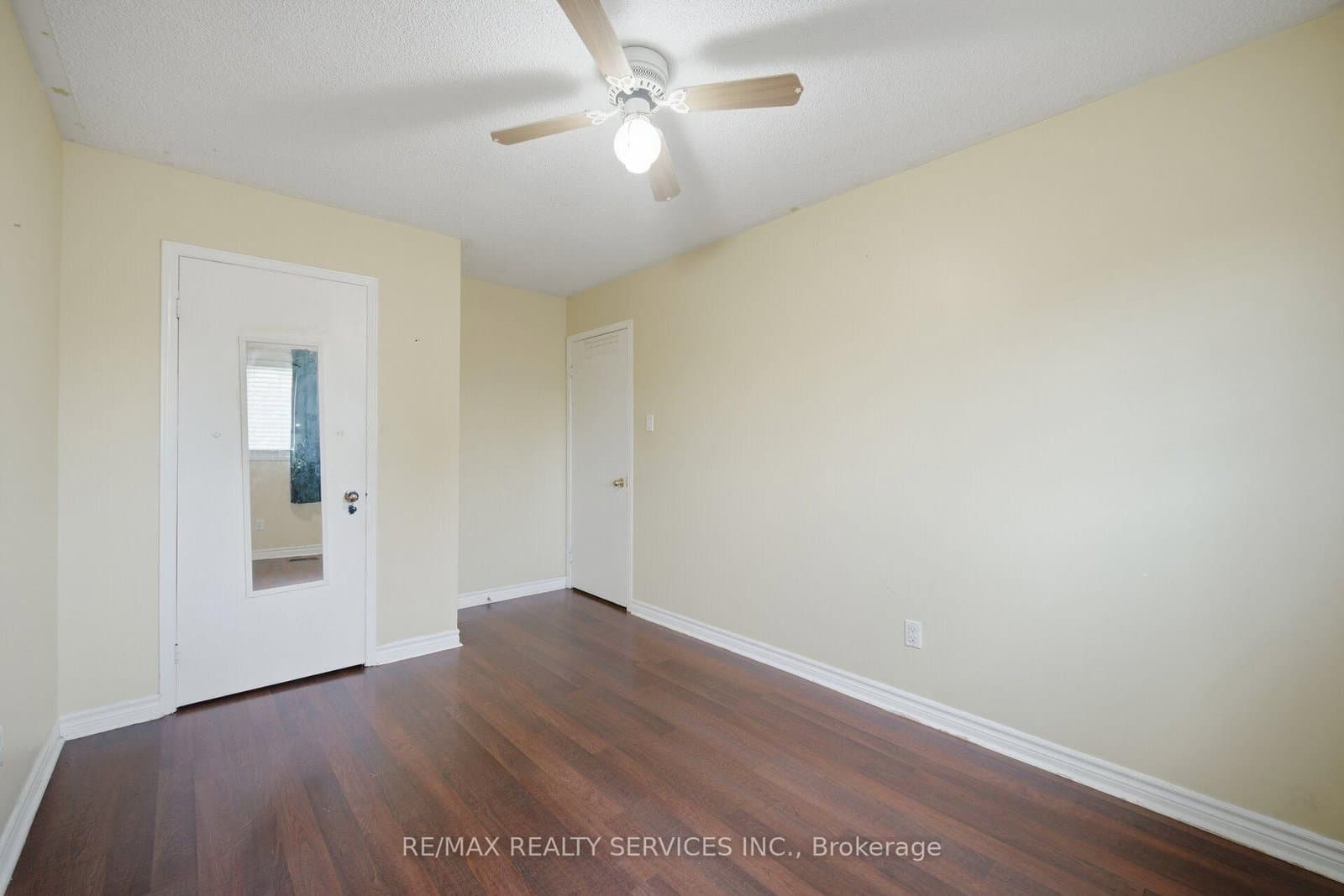 92 Tulip Drive thumbnail 35