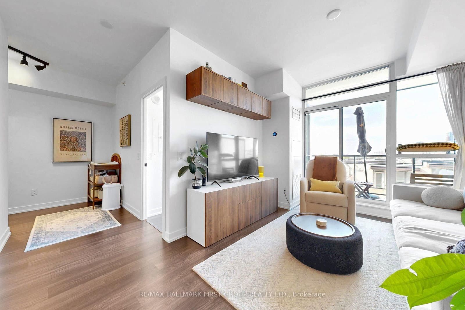 8 Fieldway Road, Unit 505 thumbnail 14