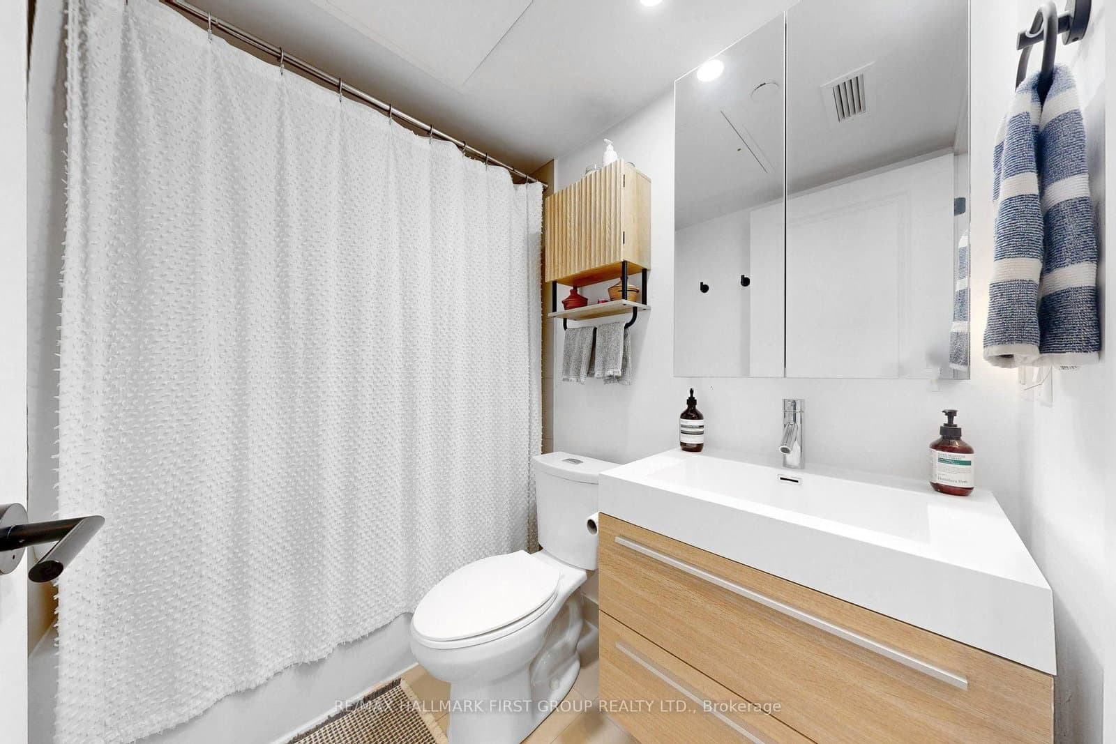 8 Fieldway Road, Unit 505 thumbnail 24