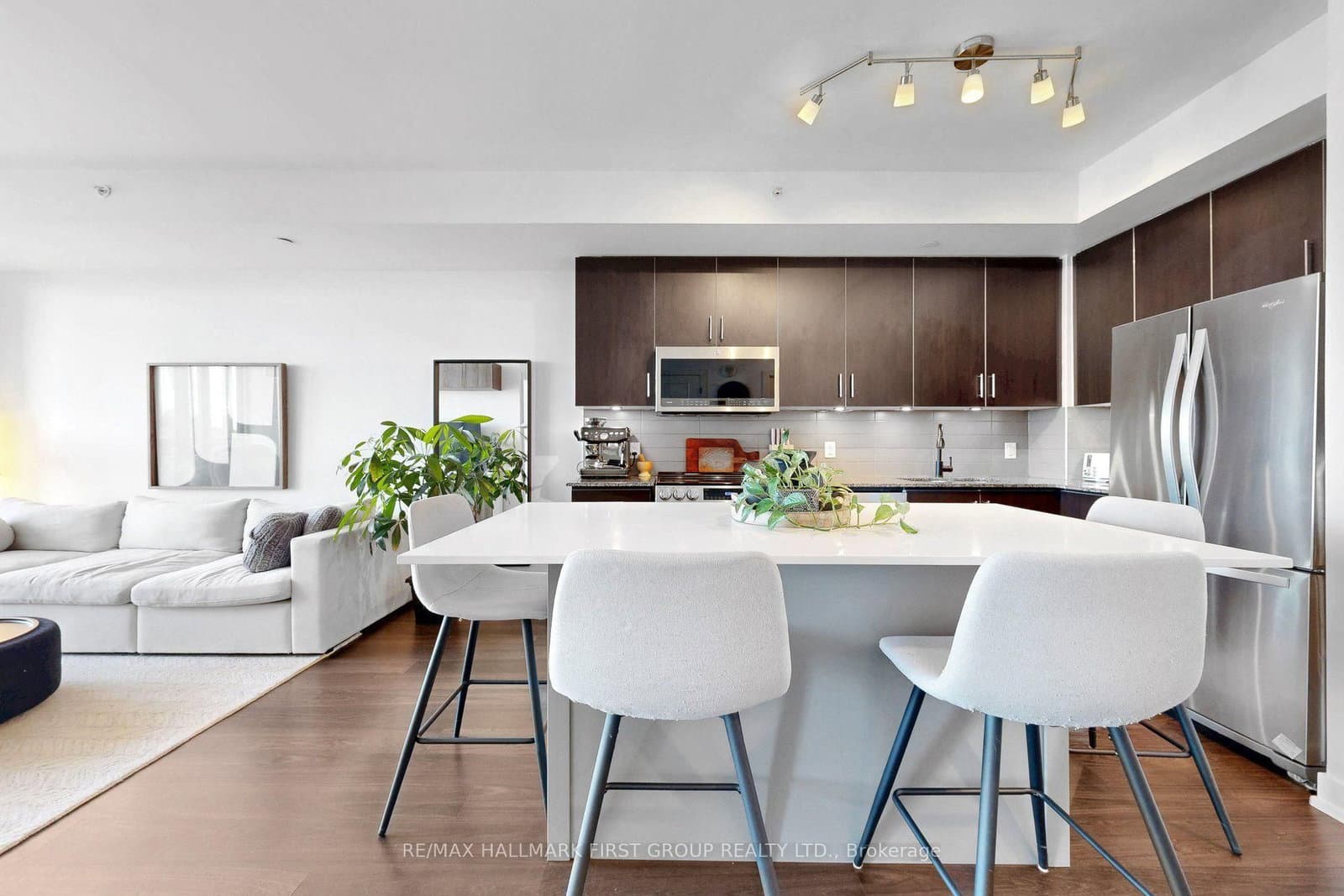8 Fieldway Road, Unit 505 thumbnail 9