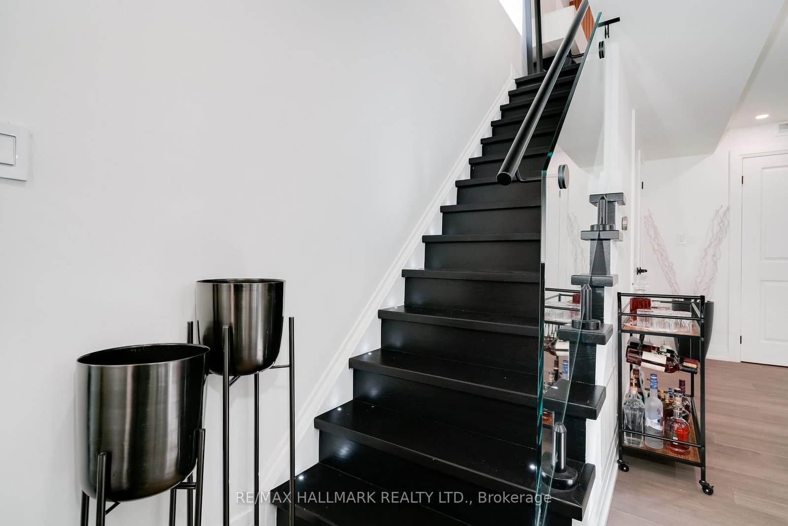 11 Foundry Avenue, Unit 129 thumbnail 12