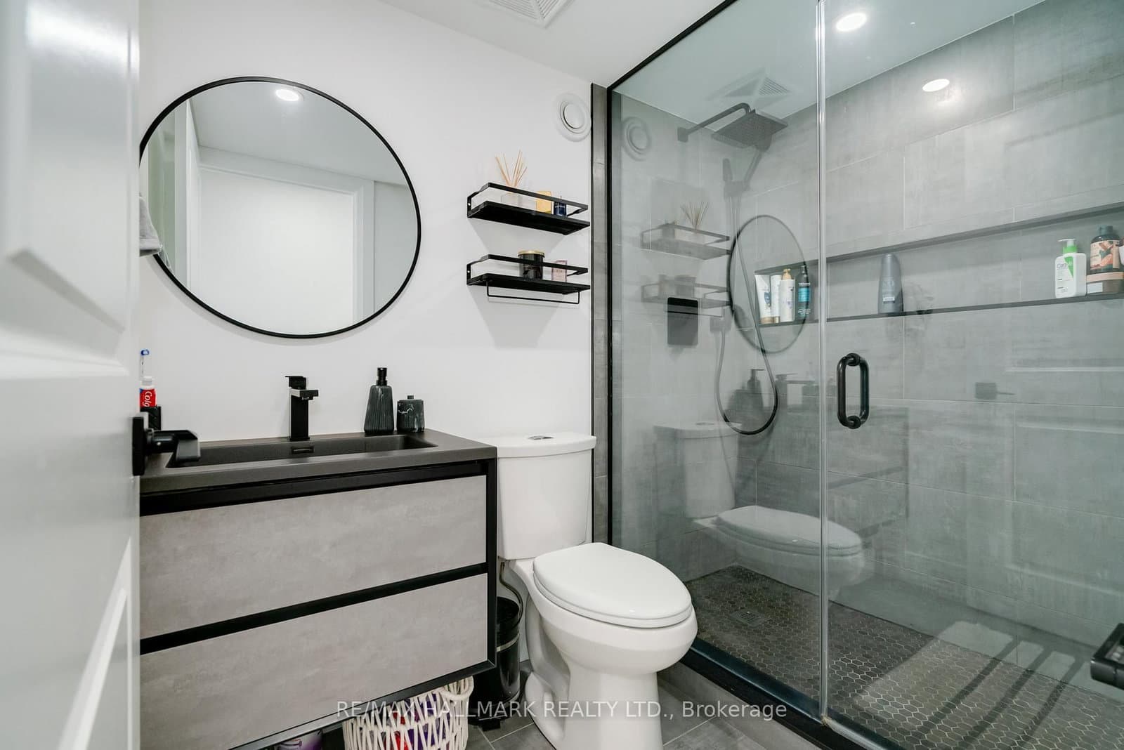 11 Foundry Avenue, Unit 129 thumbnail 15
