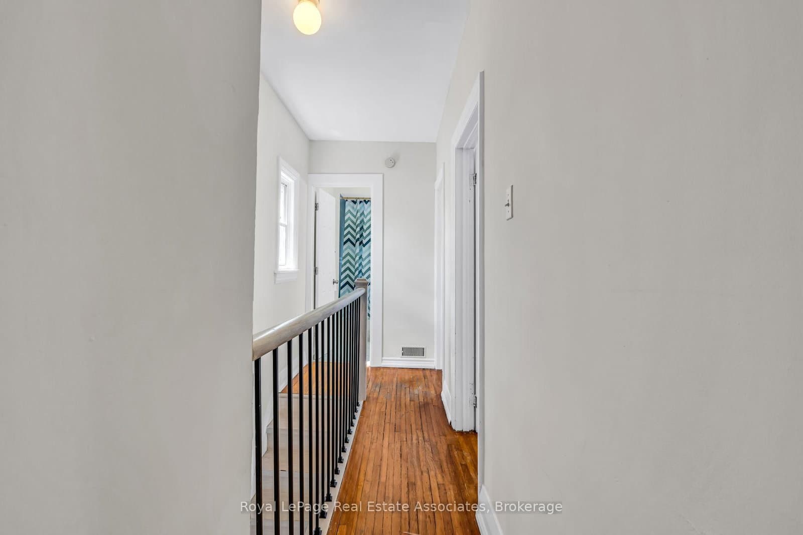 62 Rowntree Avenue thumbnail 27