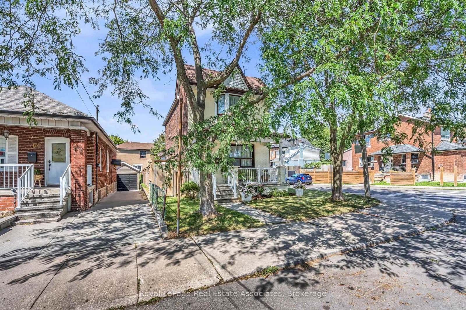 62 Rowntree Avenue thumbnail 4