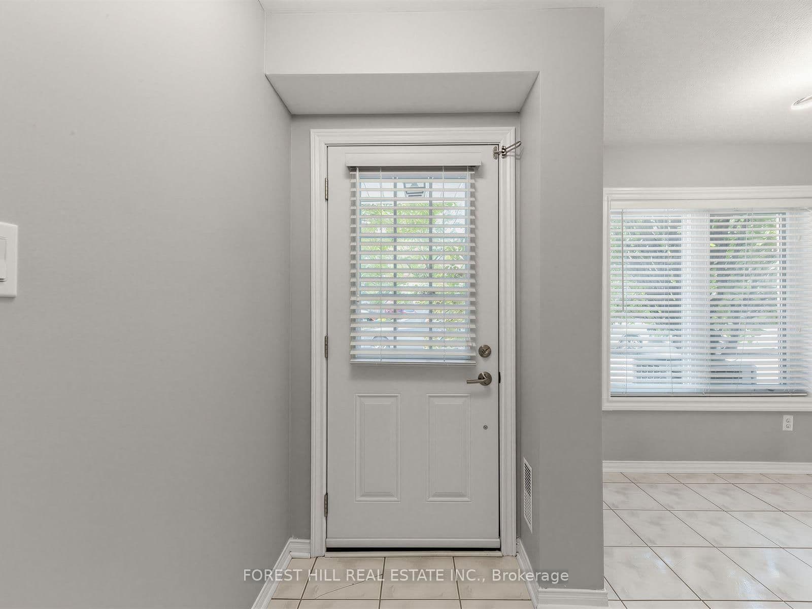 37 Birdstone Crescent thumbnail 5