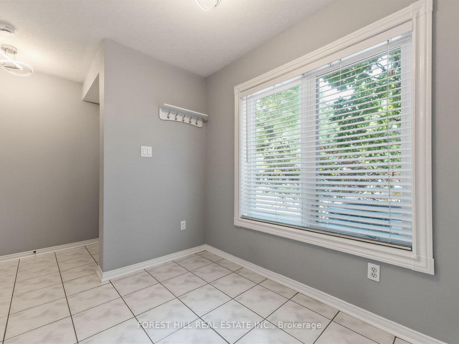 37 Birdstone Crescent thumbnail 6