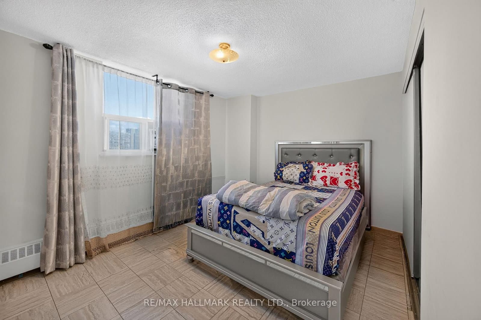 370 Dixon Road, Unit 912 thumbnail 17