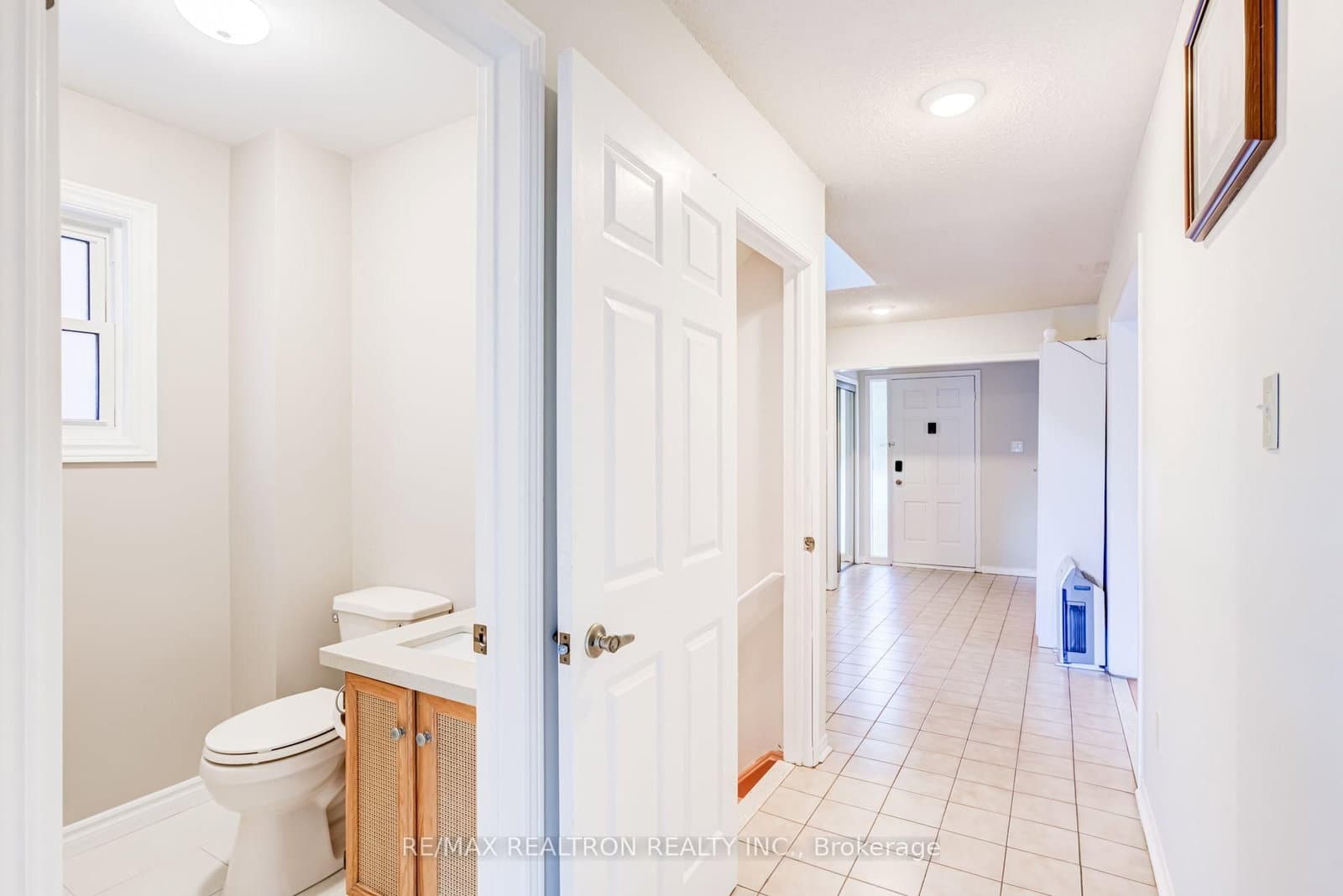 4379 Radisson Crescent thumbnail 9