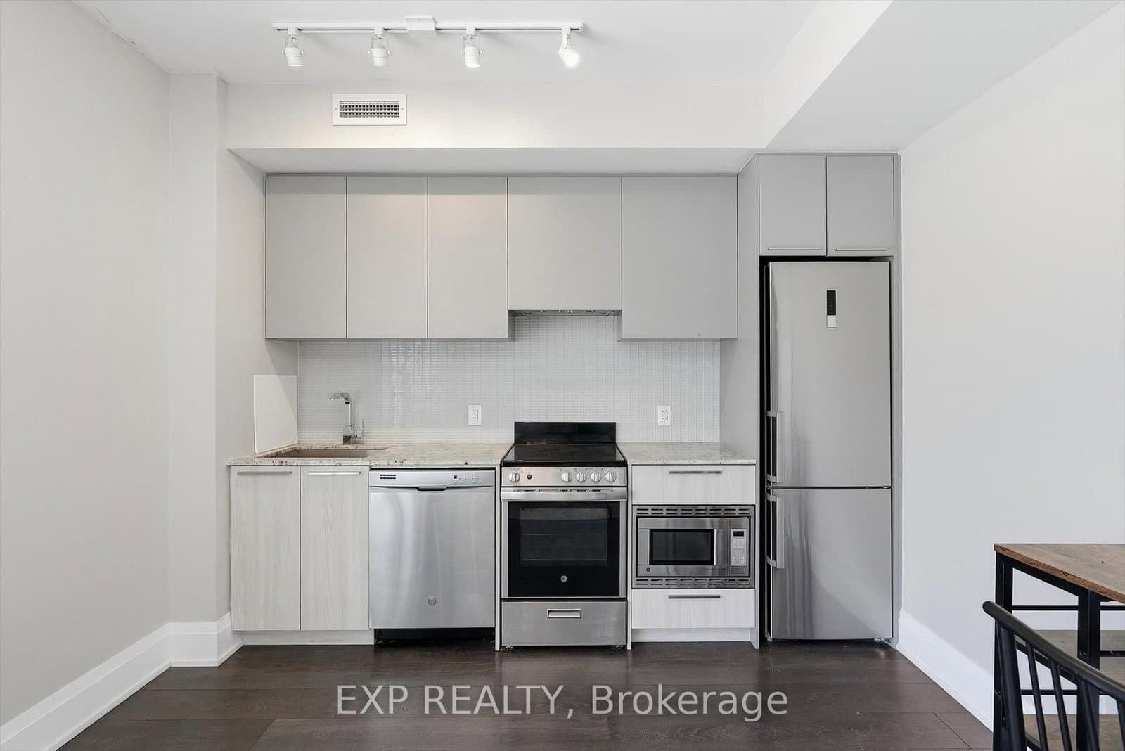 20 Brin Drive, Unit 311 thumbnail 7
