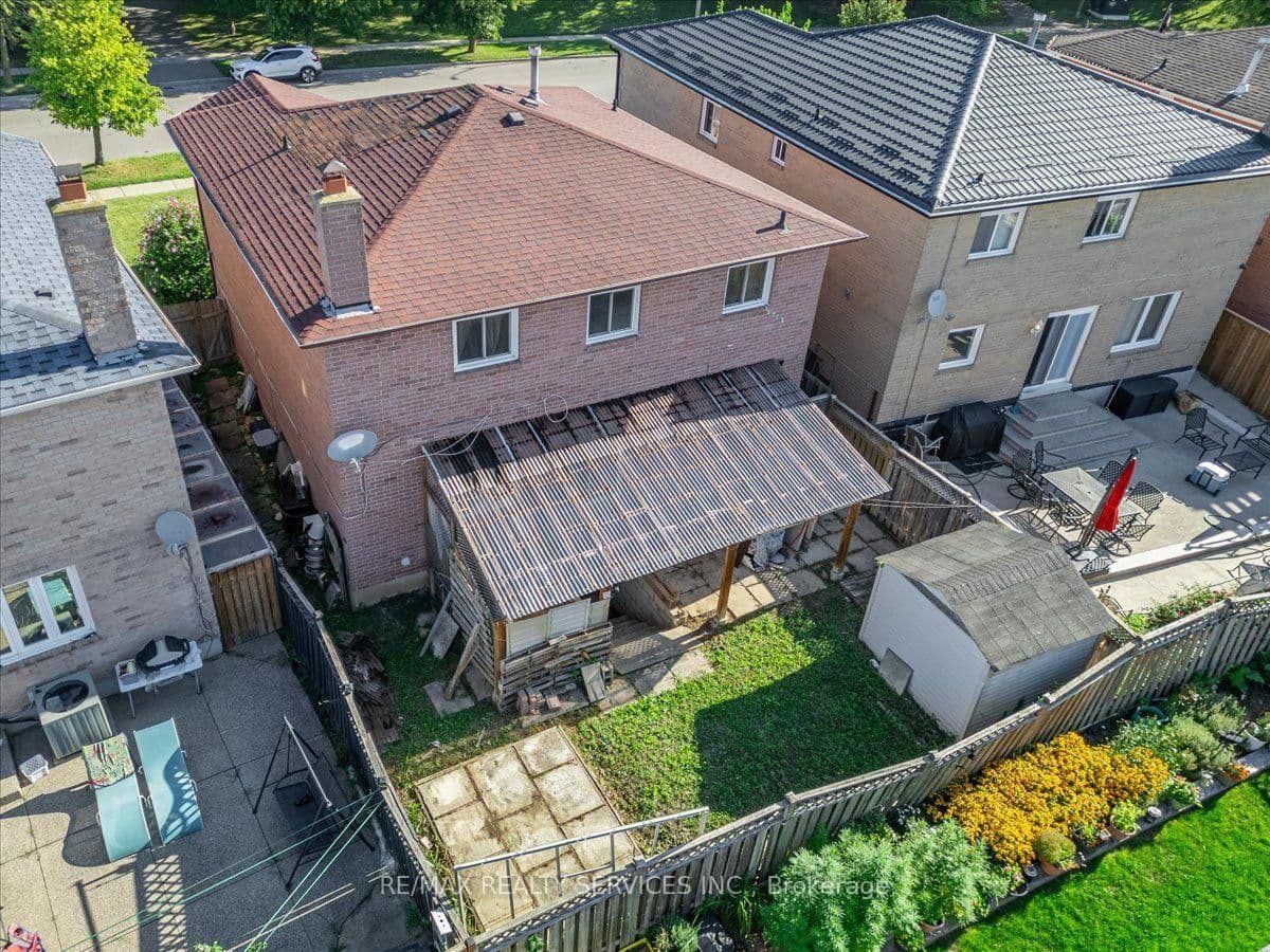 162 Major William Sharpe Drive thumbnail 43