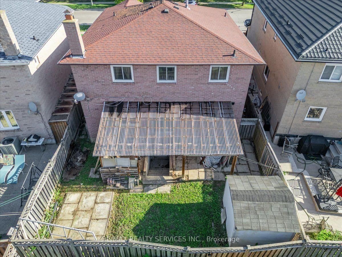 162 Major William Sharpe Drive thumbnail 44