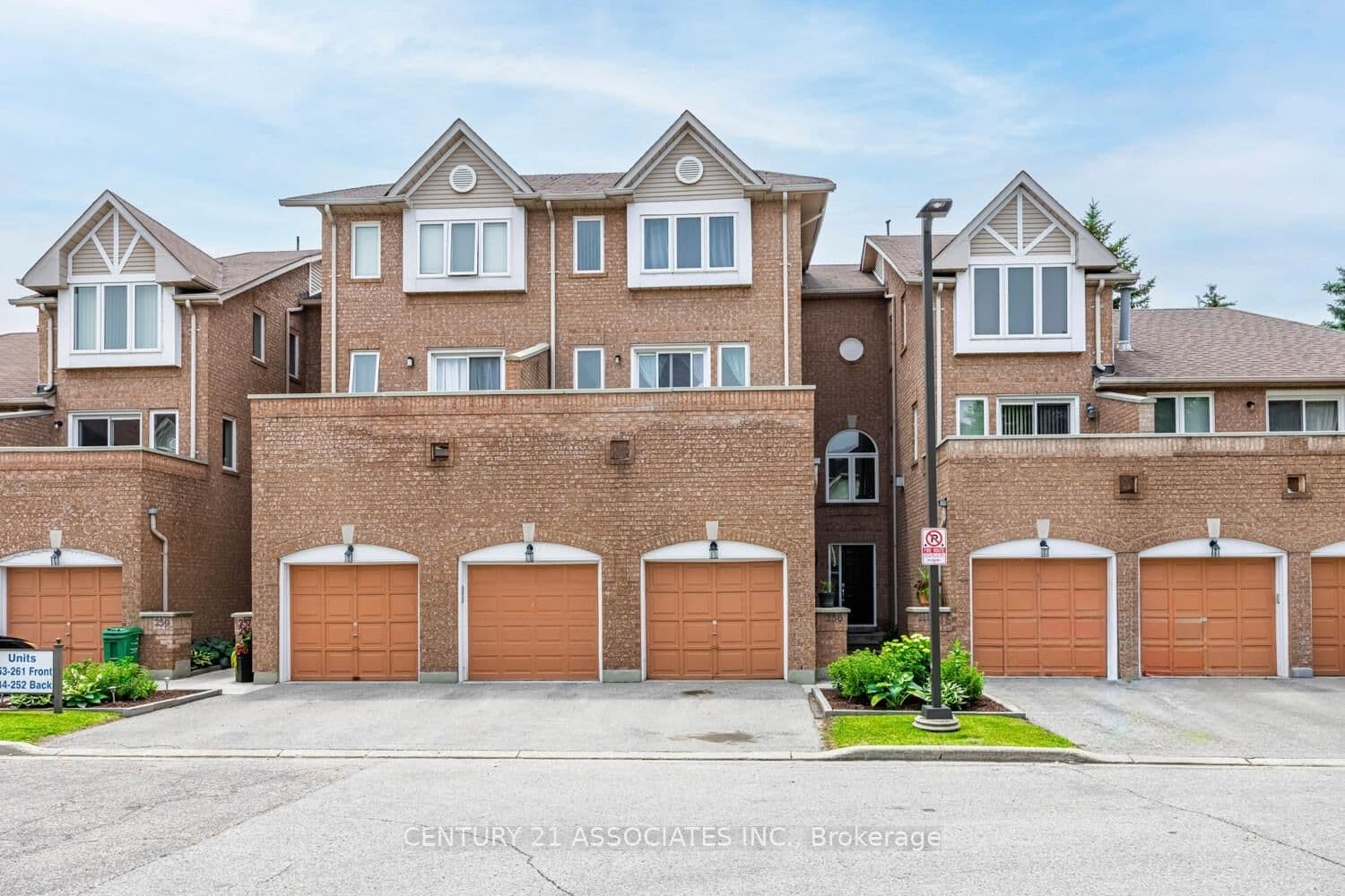 60 Barondale Drive, Unit 256 - Image 1