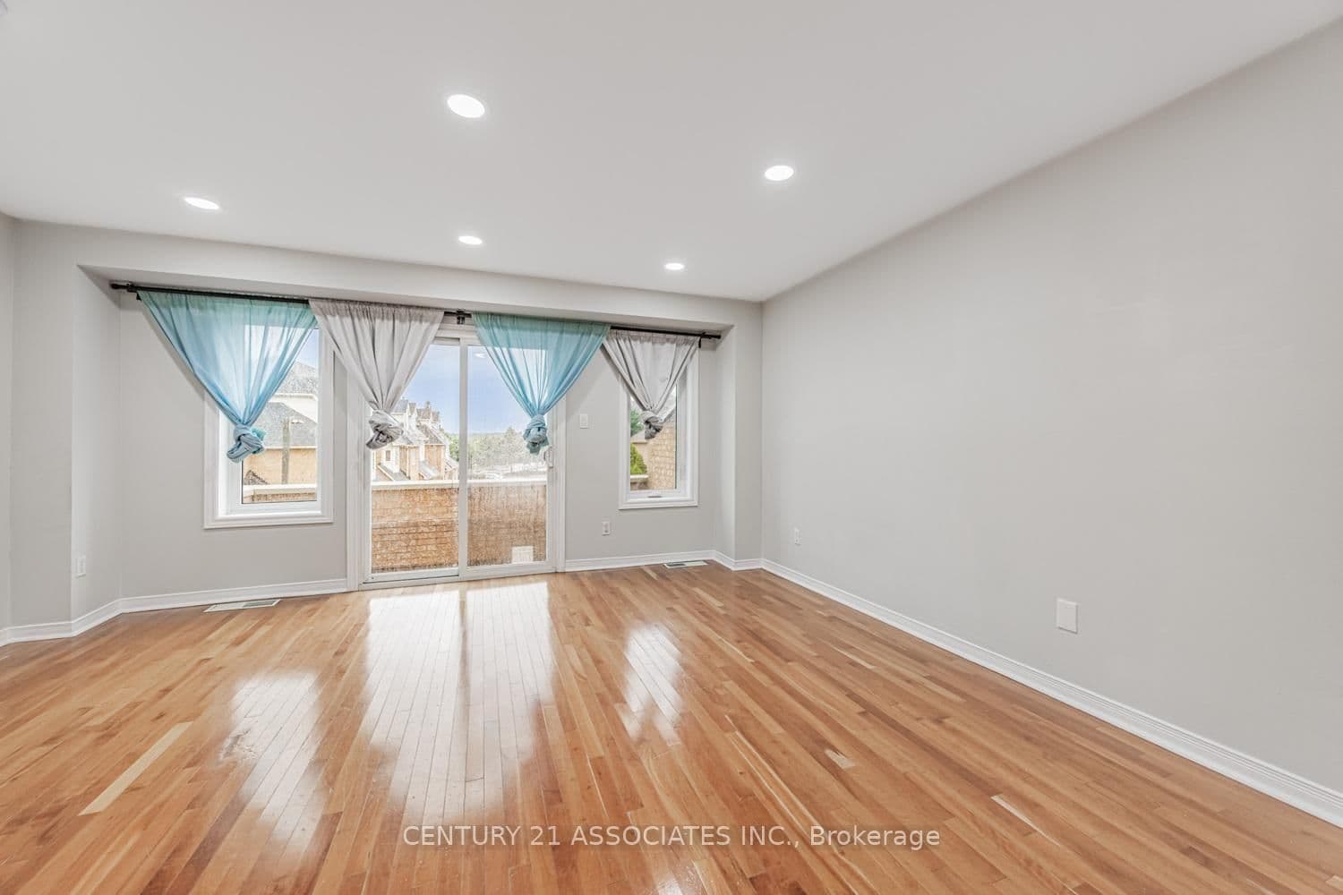 60 Barondale Drive, Unit 256 thumbnail 16