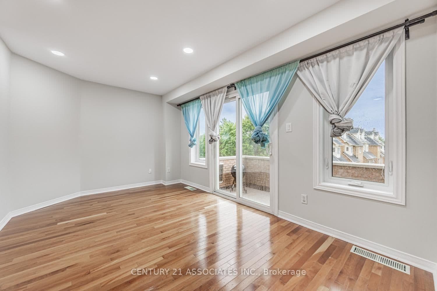 60 Barondale Drive, Unit 256 thumbnail 18