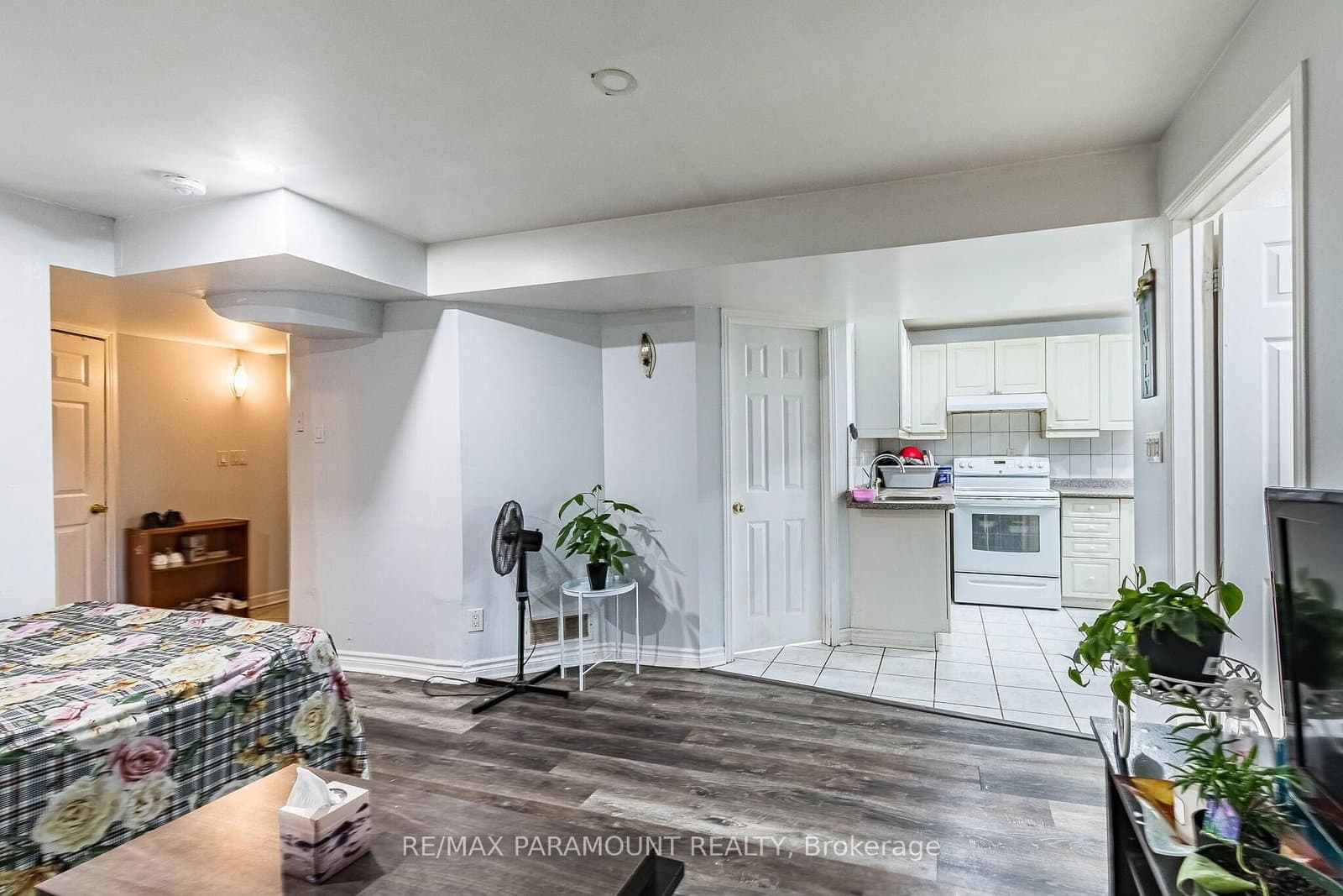 22 Checkerberry Crescent thumbnail 35