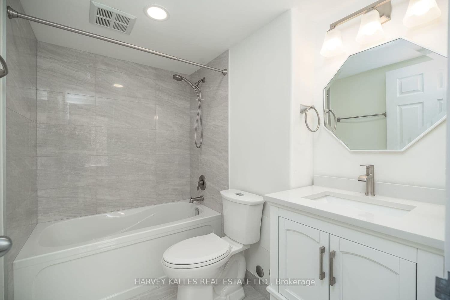 20 Southport Street, Unit 521 thumbnail 30