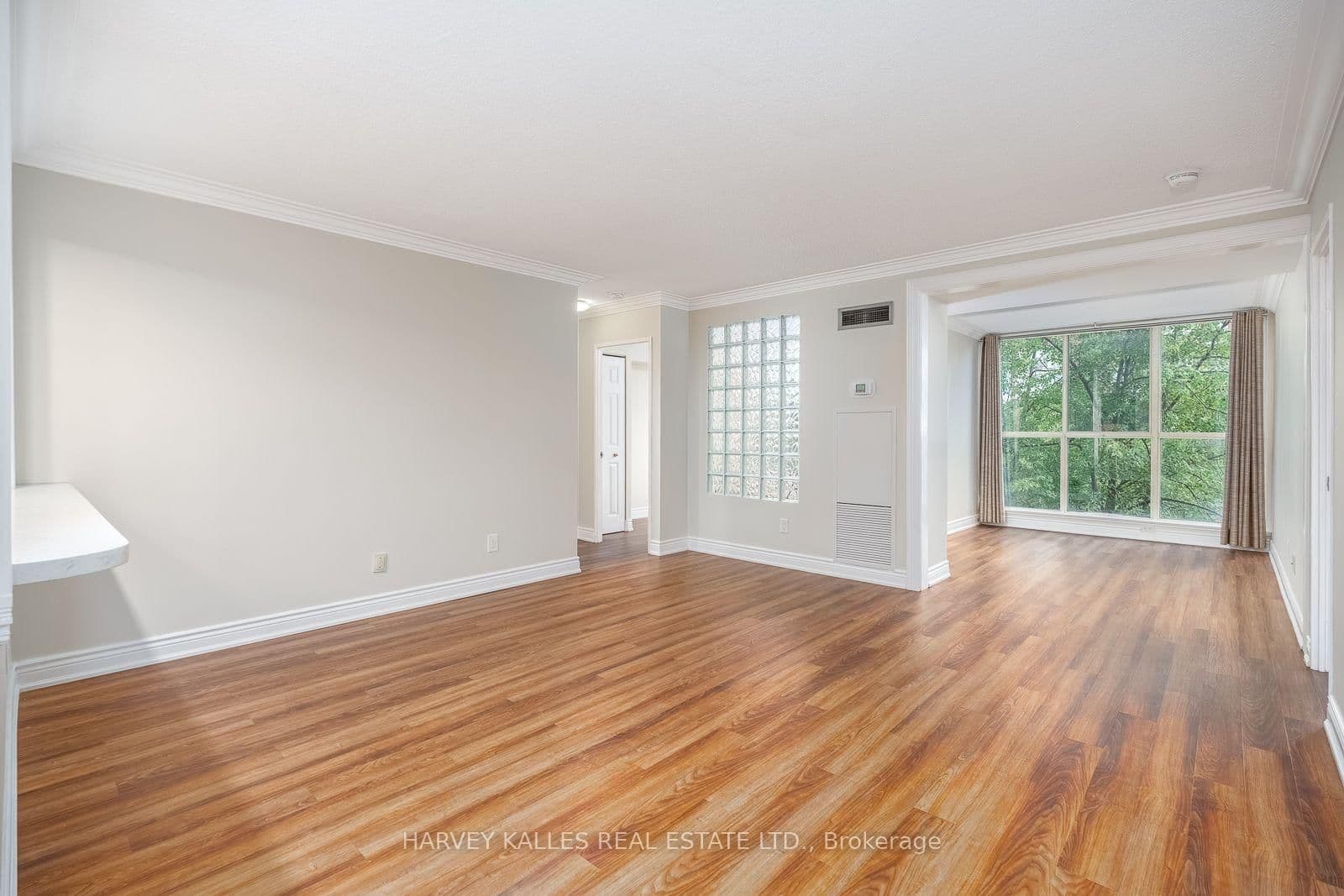 20 Southport Street, Unit 521 thumbnail 5