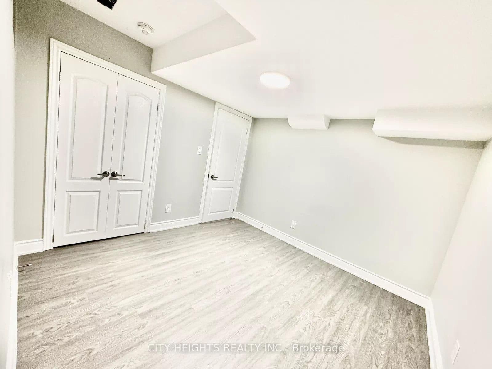 7 Villanova Road, Unit 3 thumbnail 5