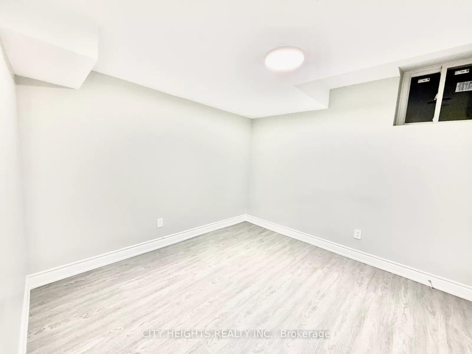 7 Villanova Road, Unit 3 thumbnail 6