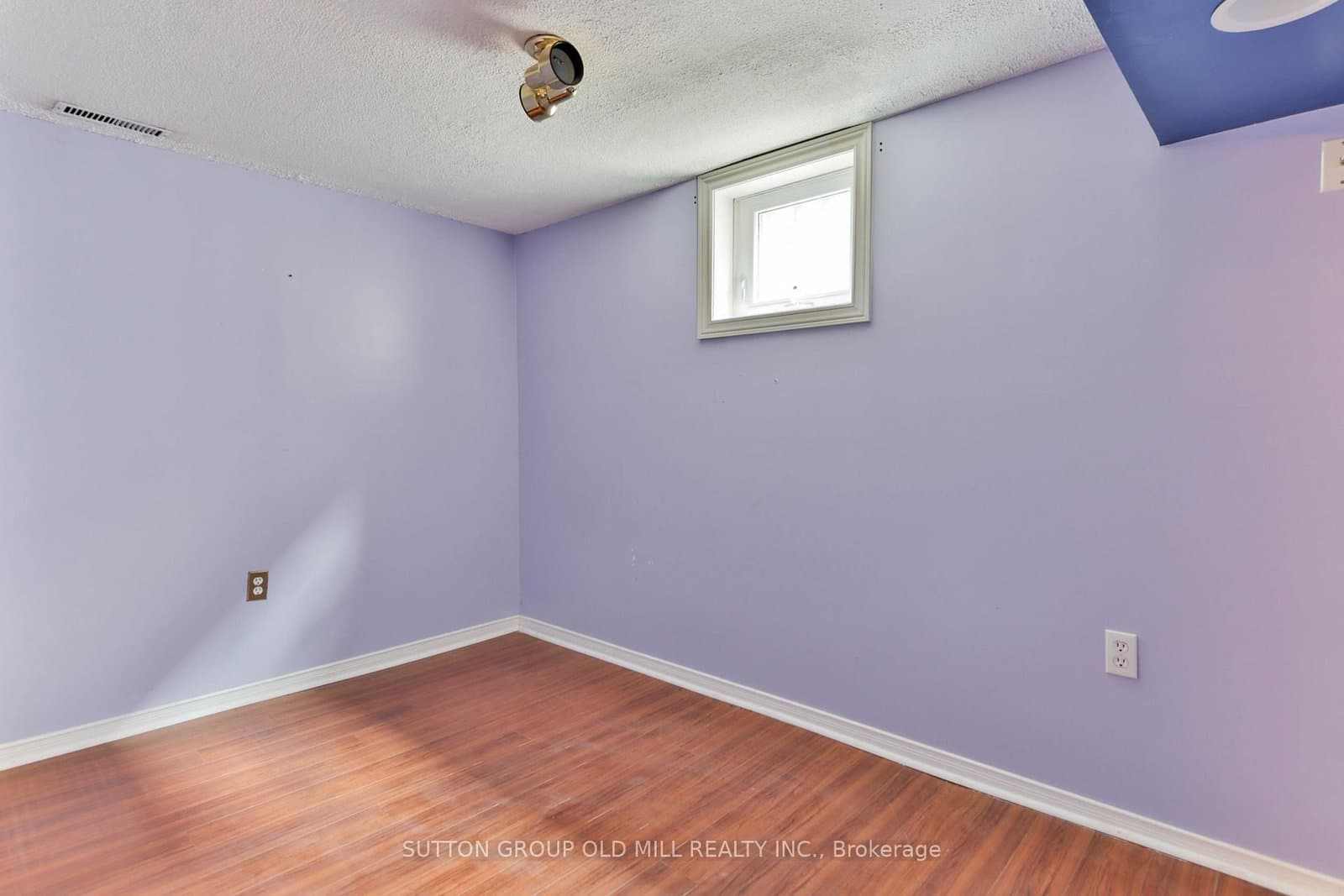 1 Penhale Drive thumbnail 35