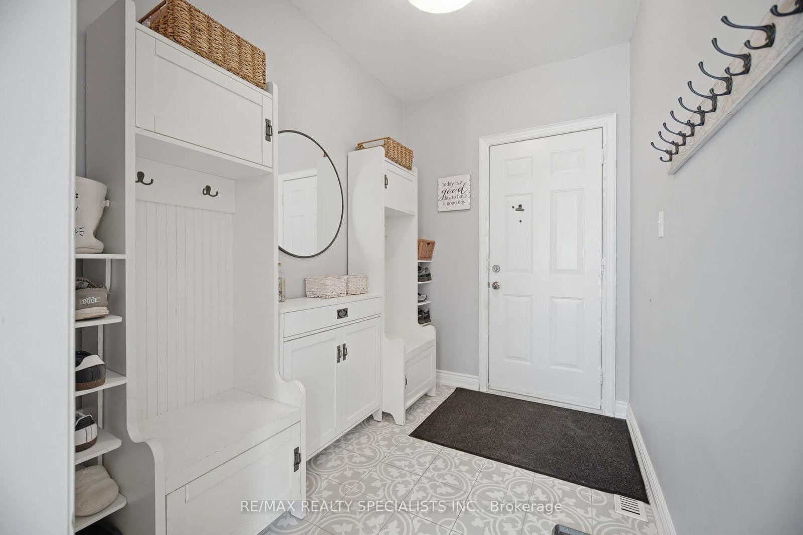 2150 Jardine Crescent thumbnail 13