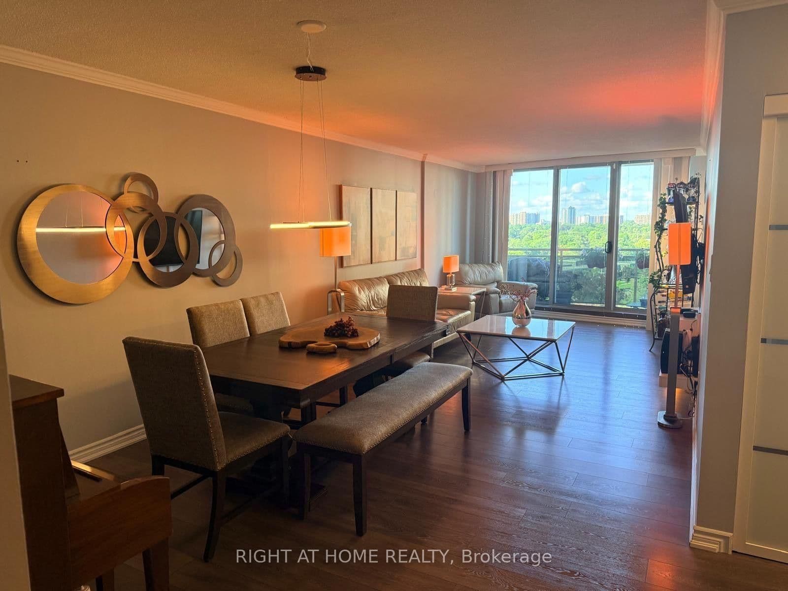 820 Burnhamthorpe Road, Unit 1102 thumbnail 6