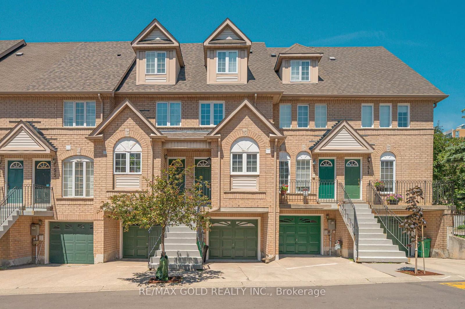 80 Strathaven Drive, Unit 53 thumbnail 2