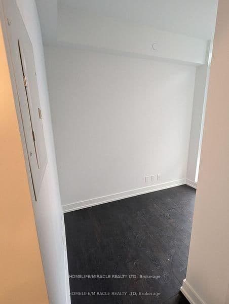 215 Veterans Drive, Unit 904 thumbnail 3