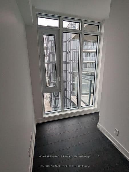 215 Veterans Drive, Unit 904 thumbnail 4