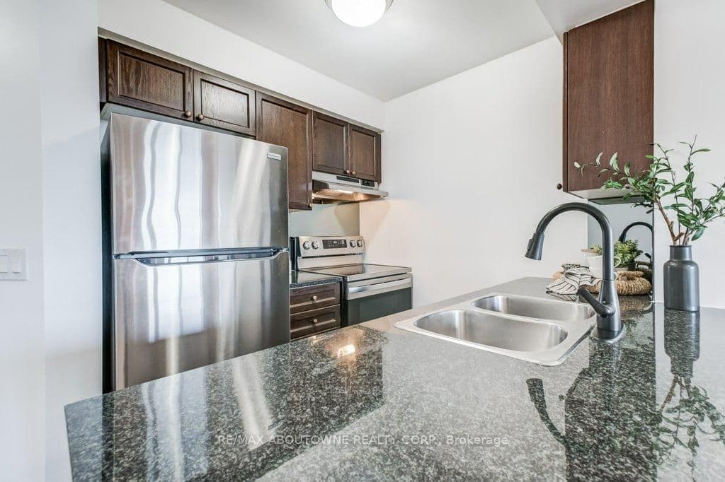 2325 Central Park Drive, Unit 405 thumbnail 15