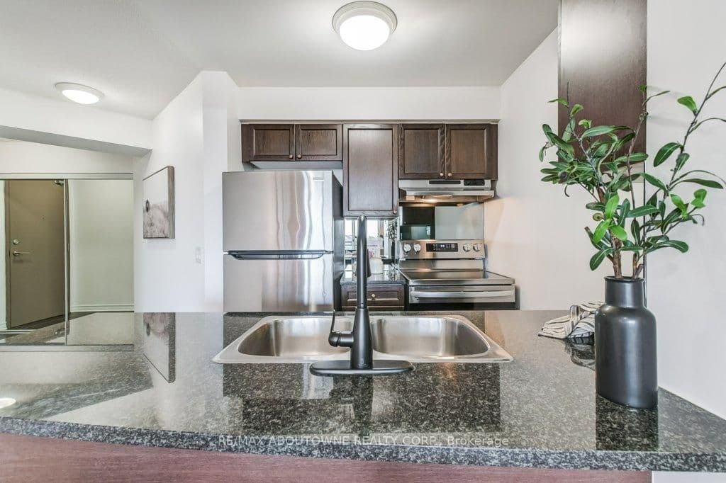 2325 Central Park Drive, Unit 405 thumbnail 16
