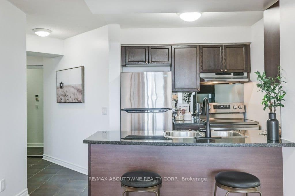 2325 Central Park Drive, Unit 405 thumbnail 19