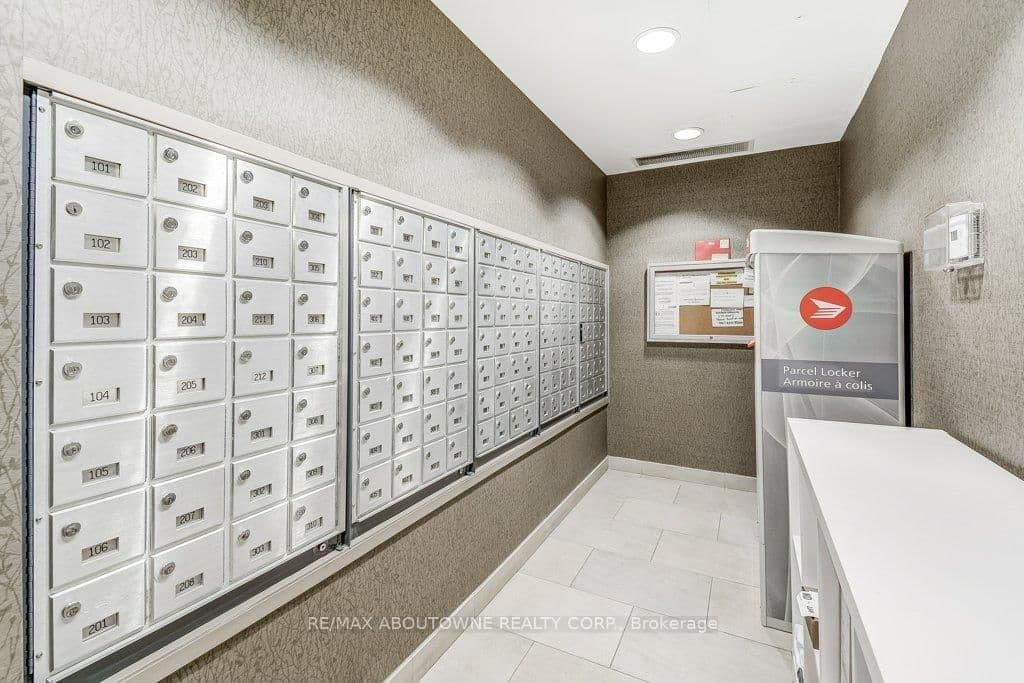 2325 Central Park Drive, Unit 405 thumbnail 6