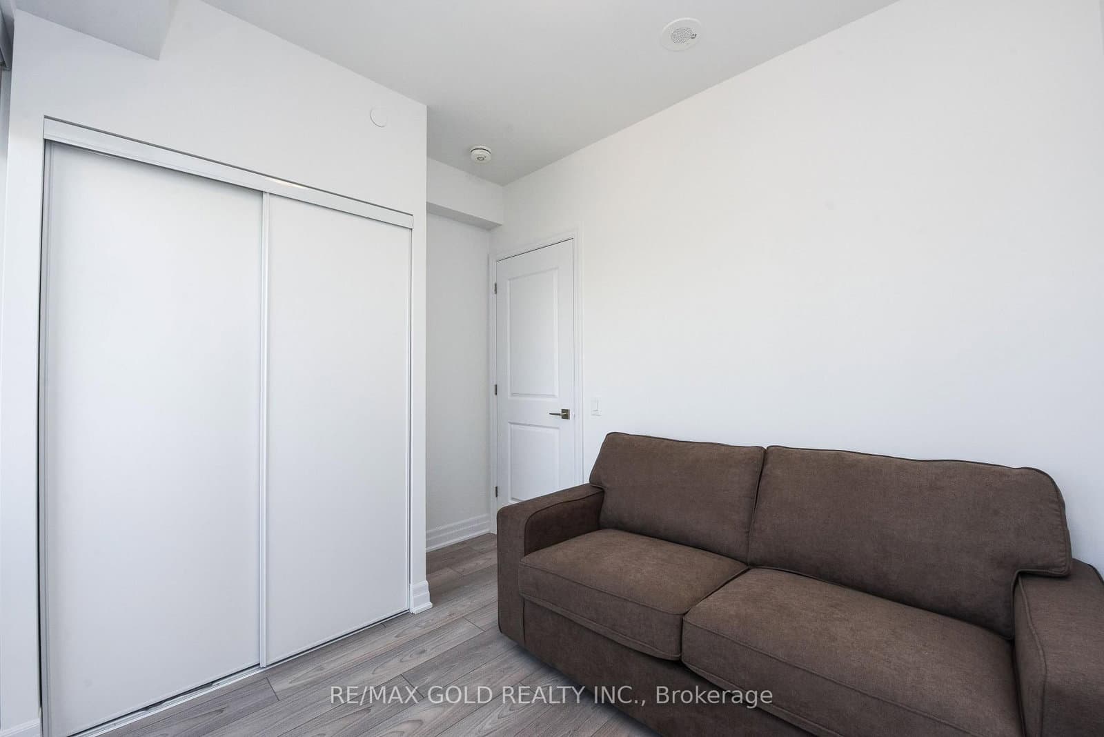 36 Elm Drive, Unit 3209 thumbnail 24