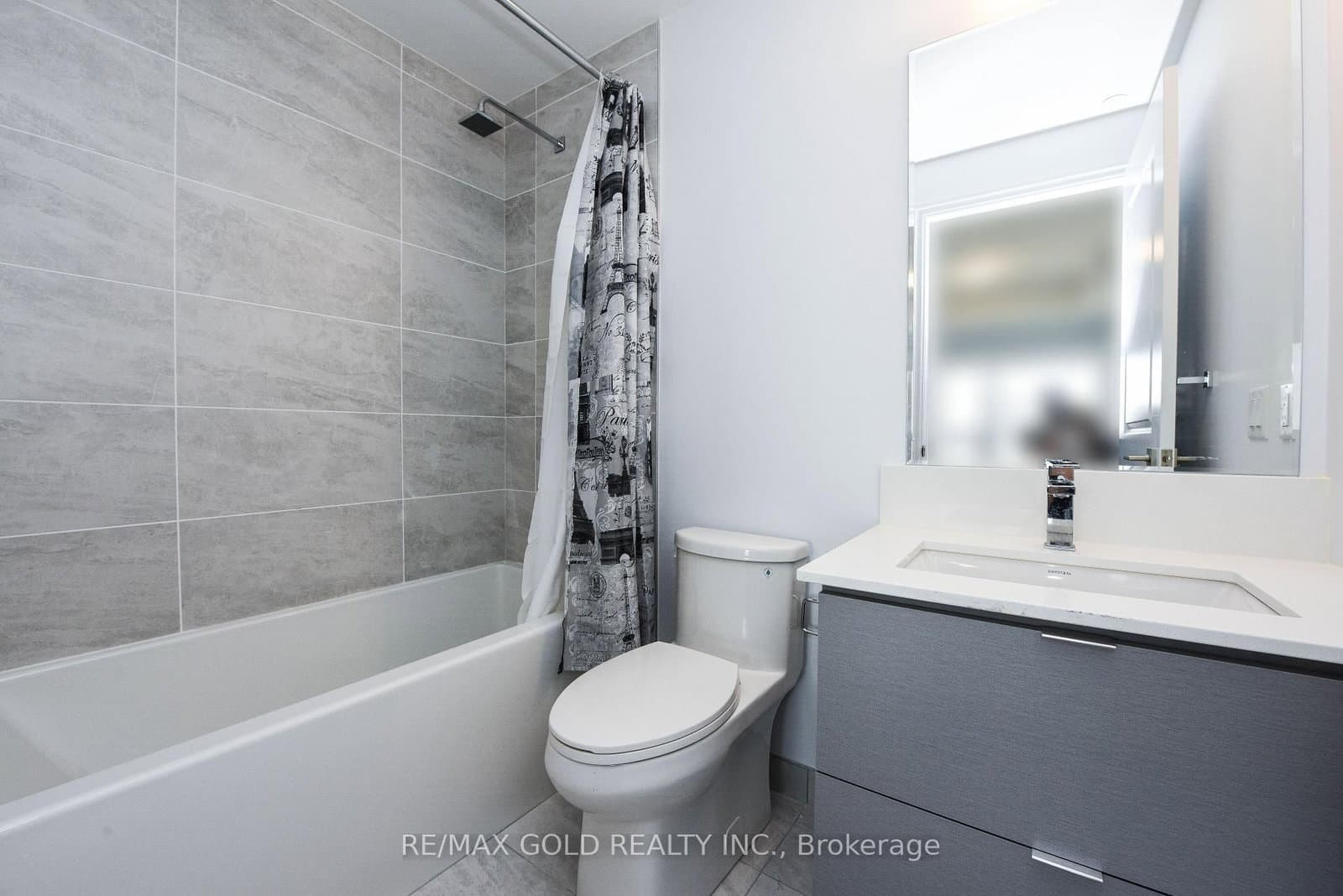 36 Elm Drive, Unit 3209 thumbnail 25